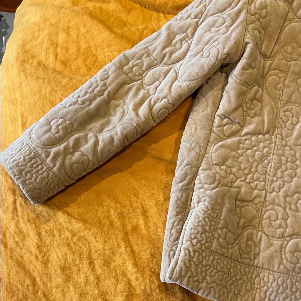 Elegant Chinese Tan 90s vintage floral Quilted Jacket - Picture 4 of 4